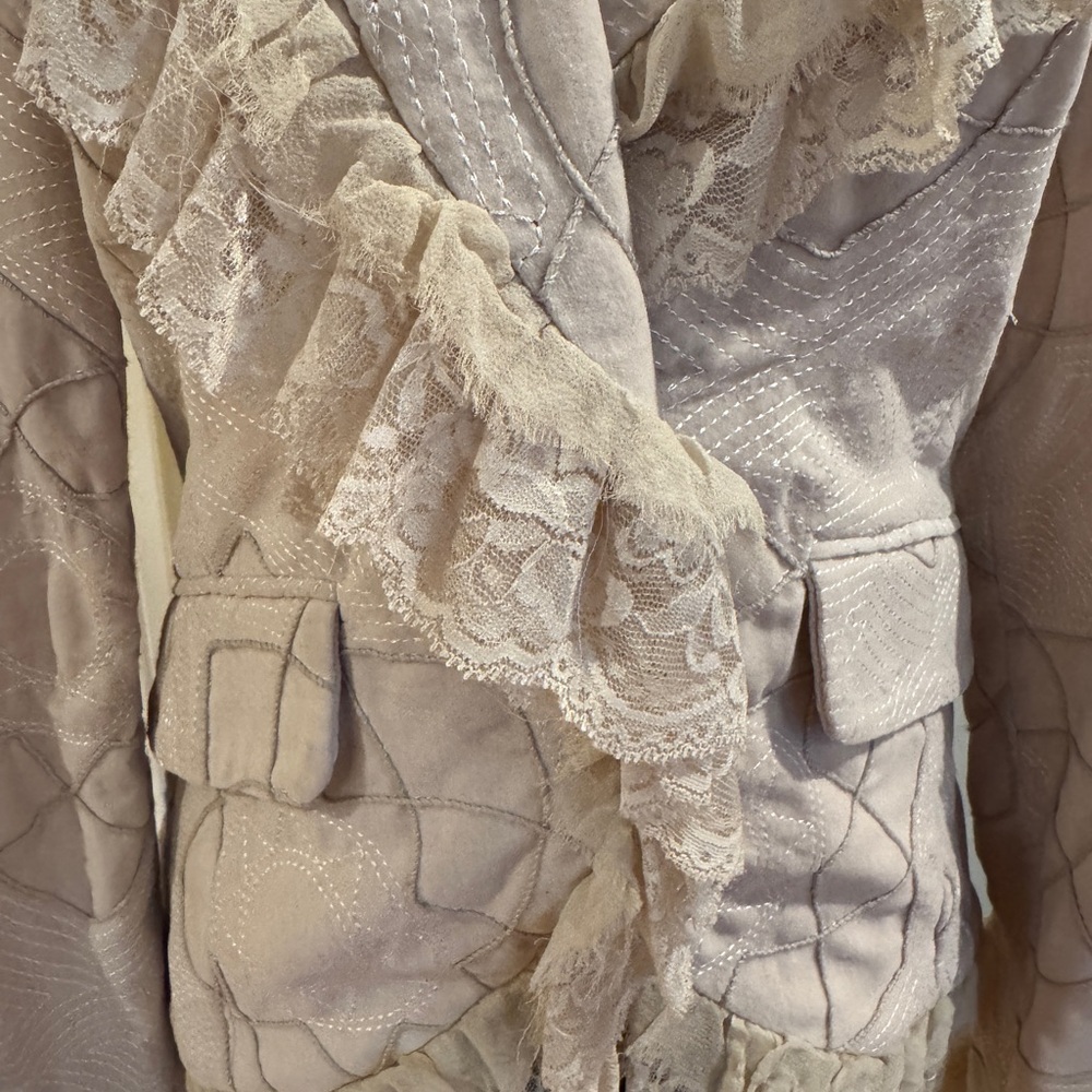 Sheri Bodell ruffled suit blazer ￼ - Picture 3 of 6